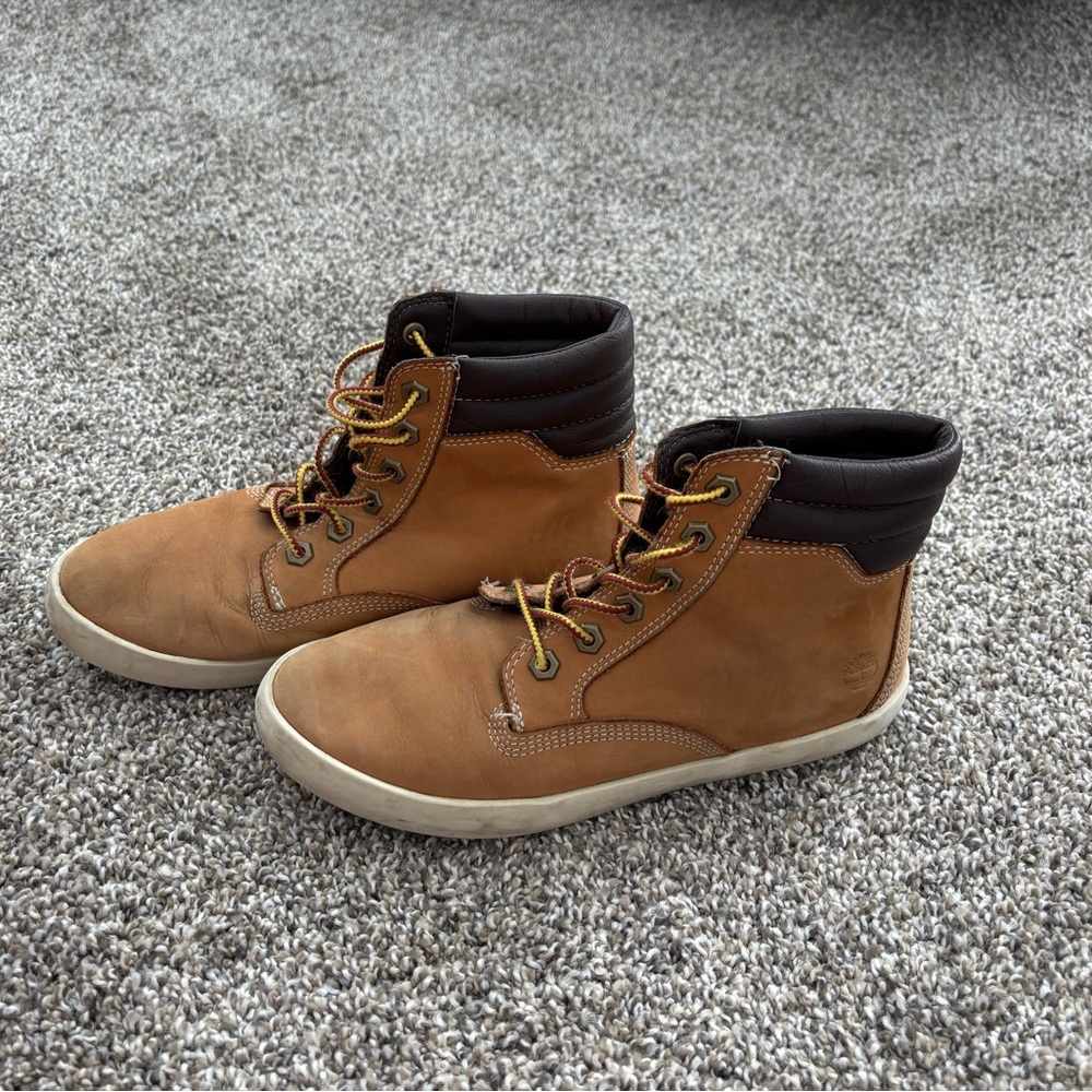 Women’s Timberland boots size 7